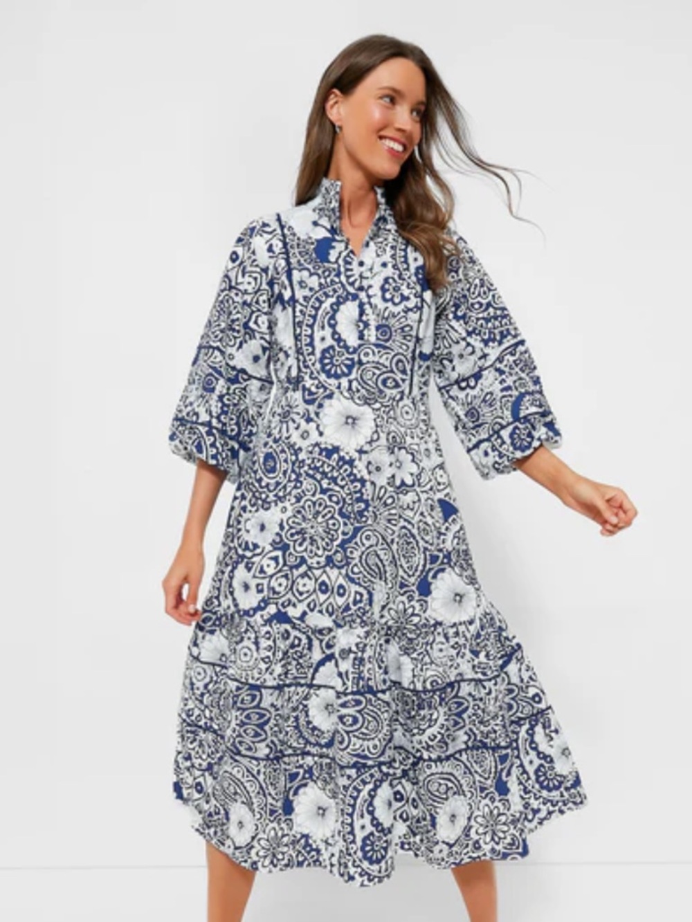 HYACINTH HOUSE Tuckernuck Navy and White Floral Hillsborough Midi Dress XXS